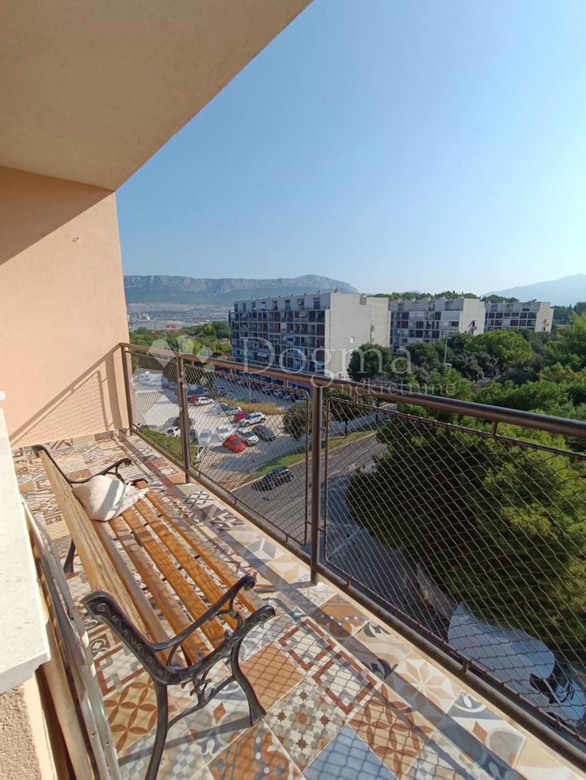 Apartment Zu verkaufen - SPLITSKO-DALMATINSKA SPLIT