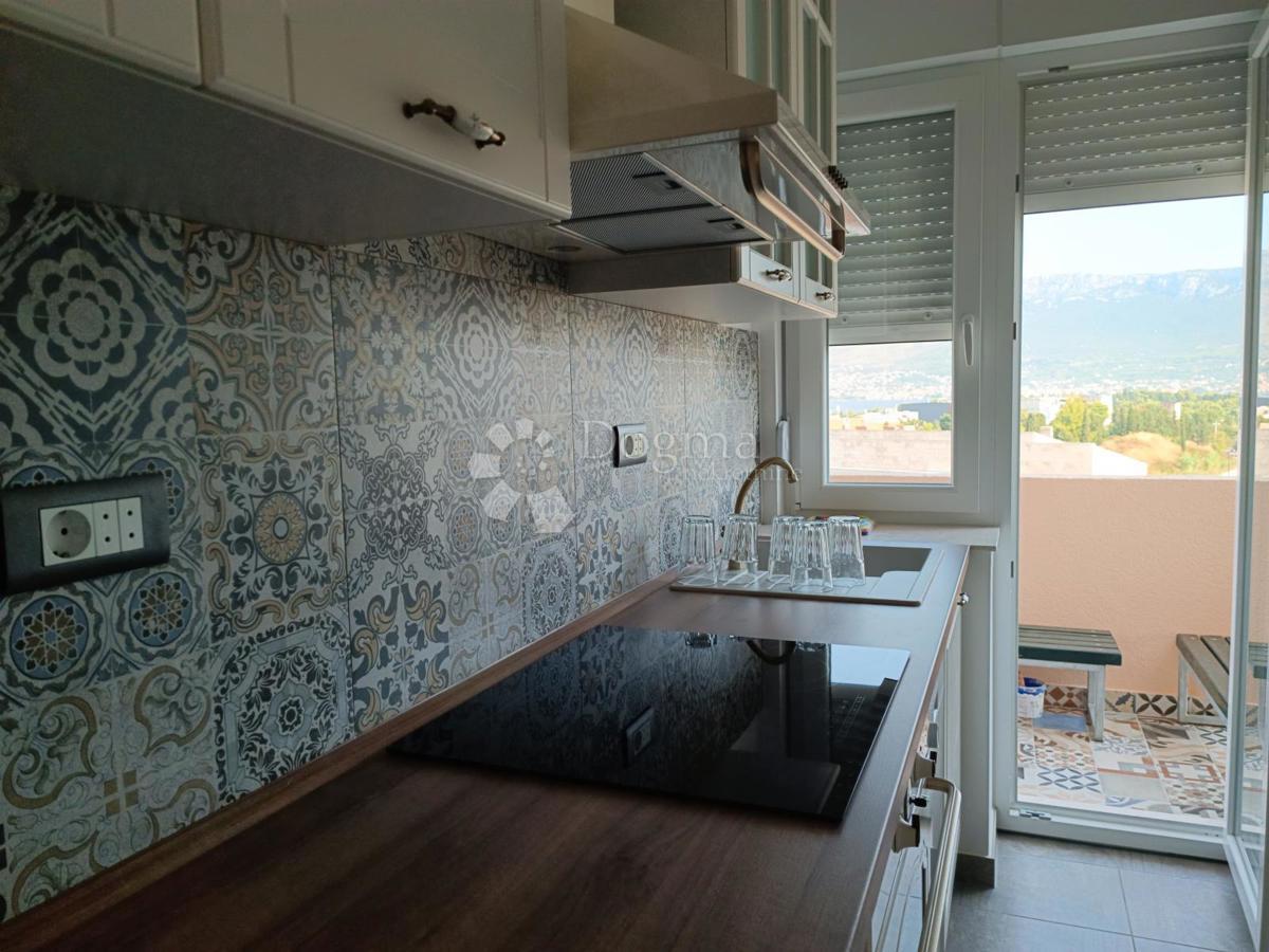 Apartment Zu verkaufen - SPLITSKO-DALMATINSKA SPLIT