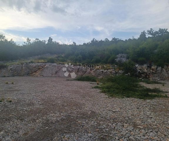 Pozemek na prodej 1485 m² – Škalnica