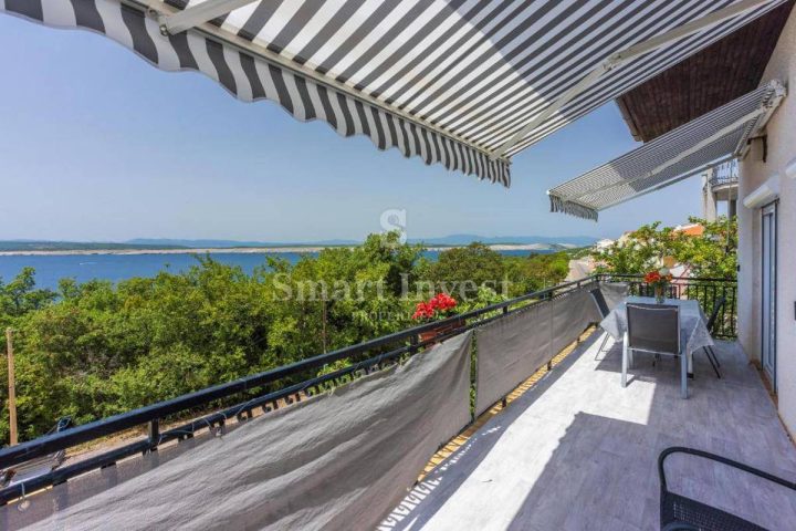 Hiša na predaj 330 m² – Dramalj