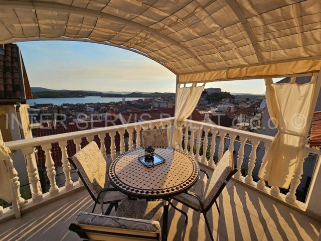 Flat for sale 116 m² – Šibenik