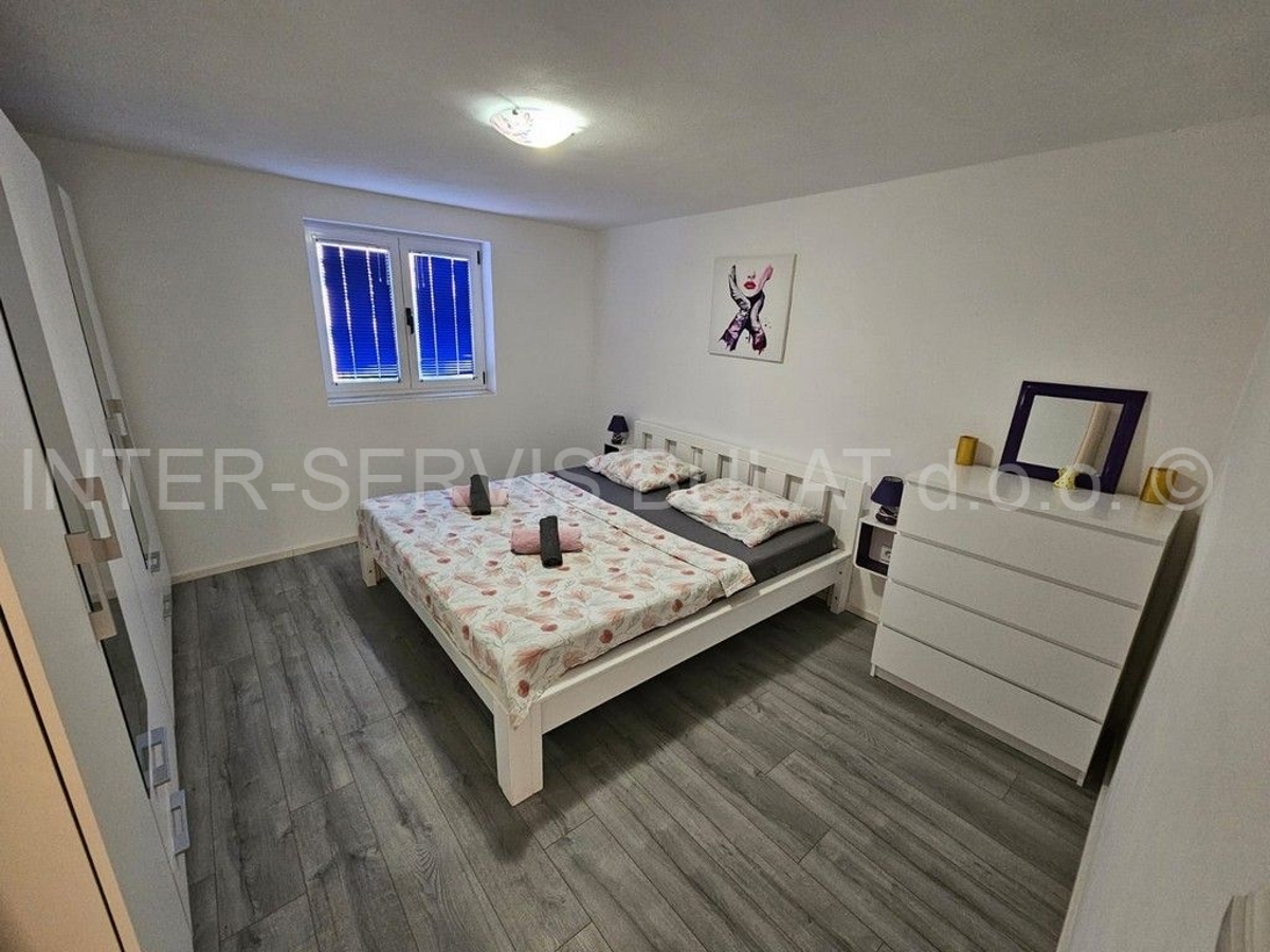 Apartma Na predaj - ŠIBENSKO-KNINSKA ŠIBENIK