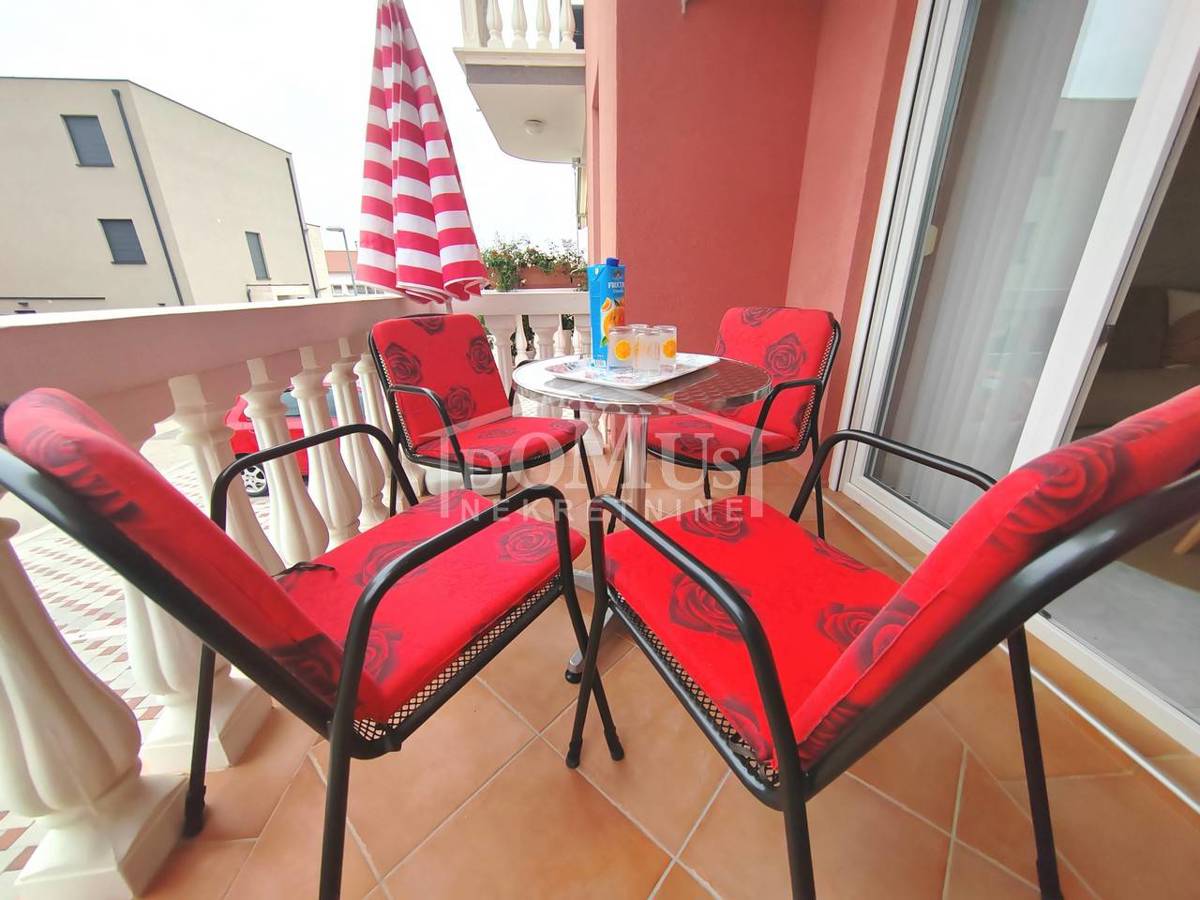 Apartment Zu vermieten - ŠIBENSKO-KNINSKA VODICE