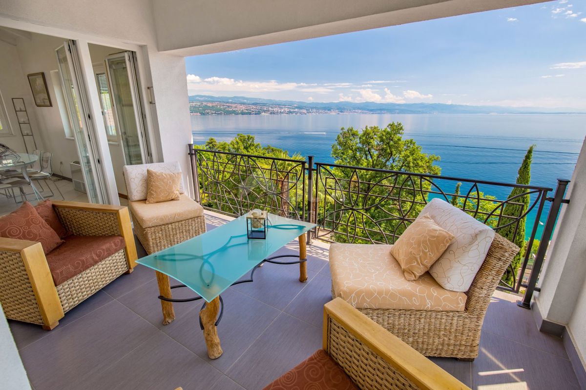 Apartment Zu vermieten - PRIMORSKO-GORANSKA OPATIJA