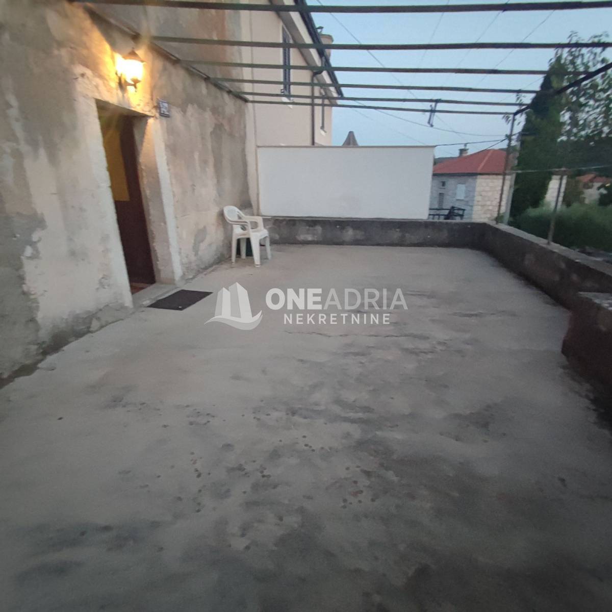 Dom Na predaj - PRIMORSKO-GORANSKA KRK