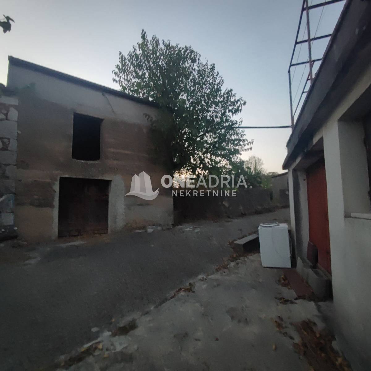 Dom Na predaj - PRIMORSKO-GORANSKA KRK