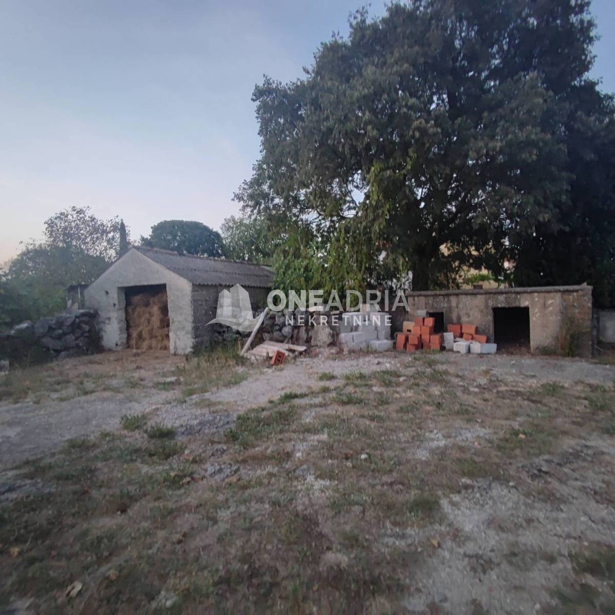 Dom Na predaj - PRIMORSKO-GORANSKA KRK