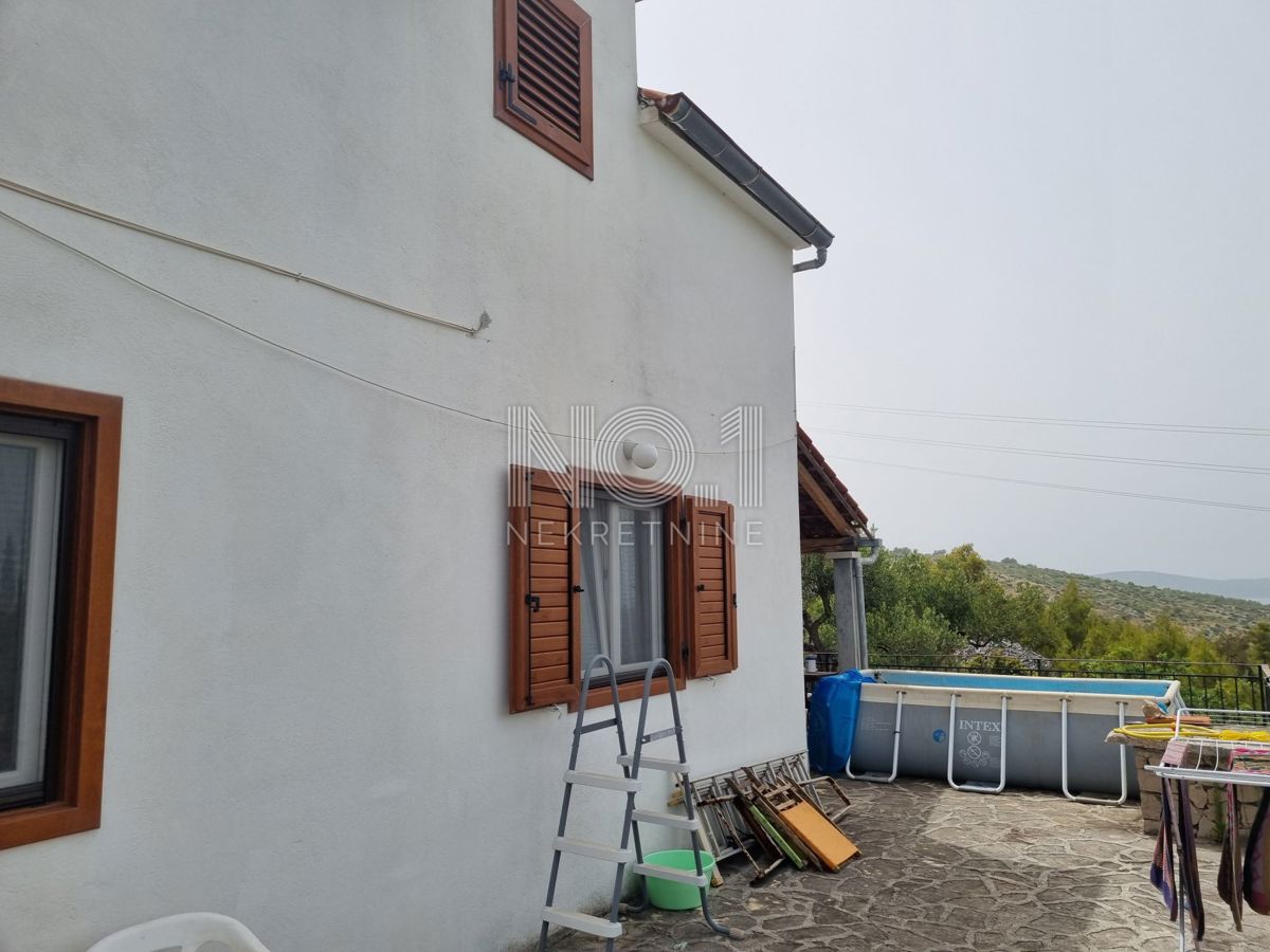 Casa In vendita - SPLITSKO-DALMATINSKA BRAČ