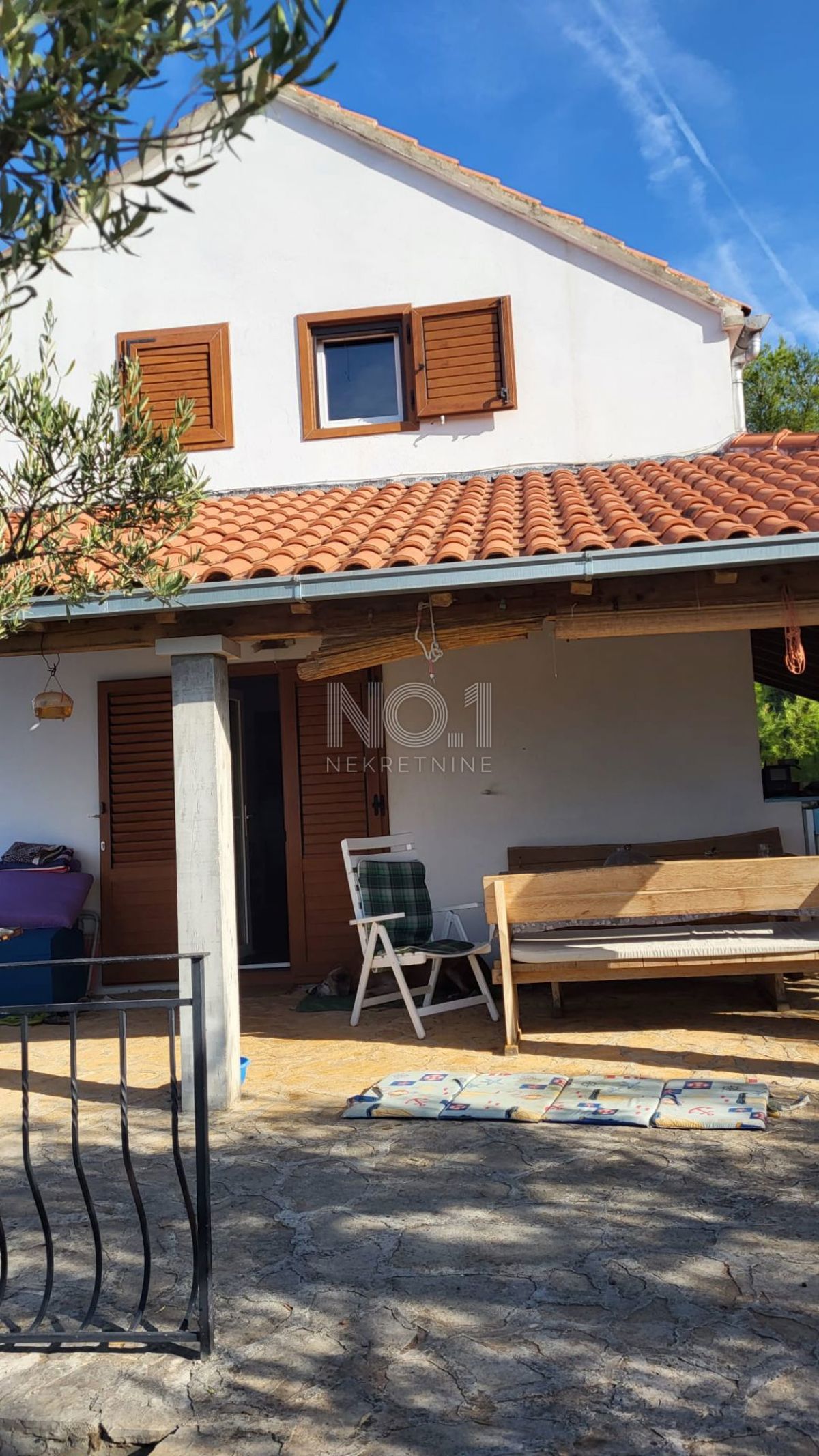 House For sale - SPLITSKO-DALMATINSKA BRAČ