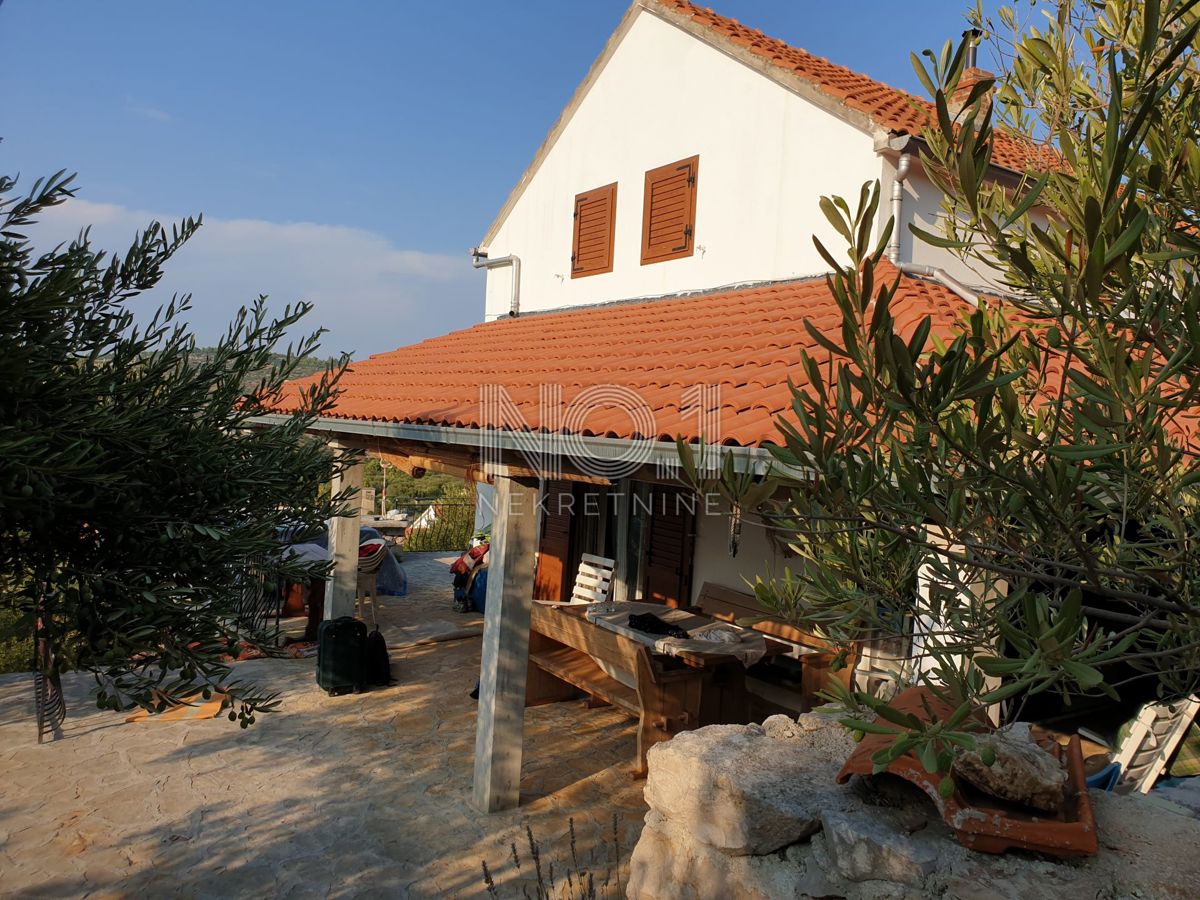 Casa In vendita - SPLITSKO-DALMATINSKA BRAČ