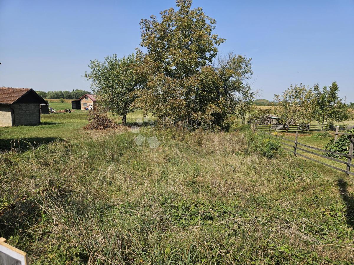 Parcela Na predaj GORNJI KNEGINEC