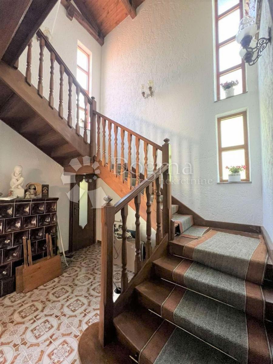 Hiša Na predaj - ISTARSKA LABIN
