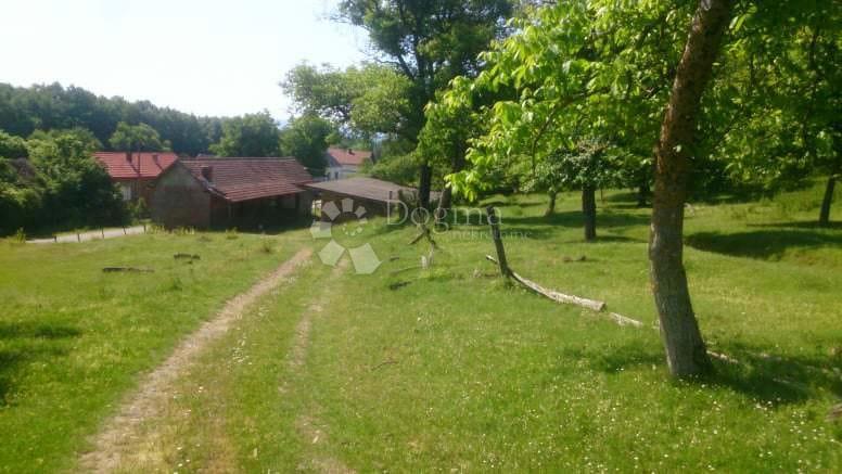 Zemljište Na prodaju - POŽEŠKO-SLAVONSKA KUTJEVO