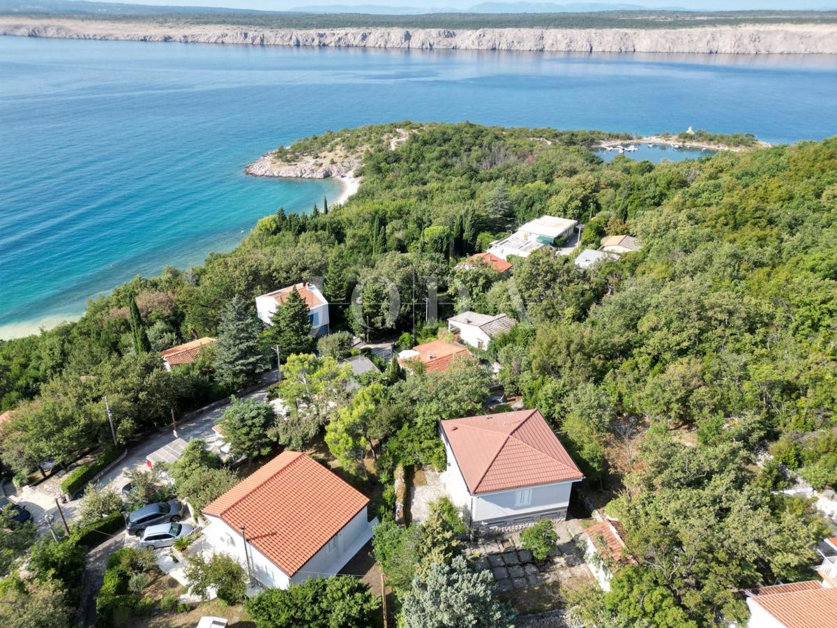 Dom Na predaj - PRIMORSKO-GORANSKA CRIKVENICA