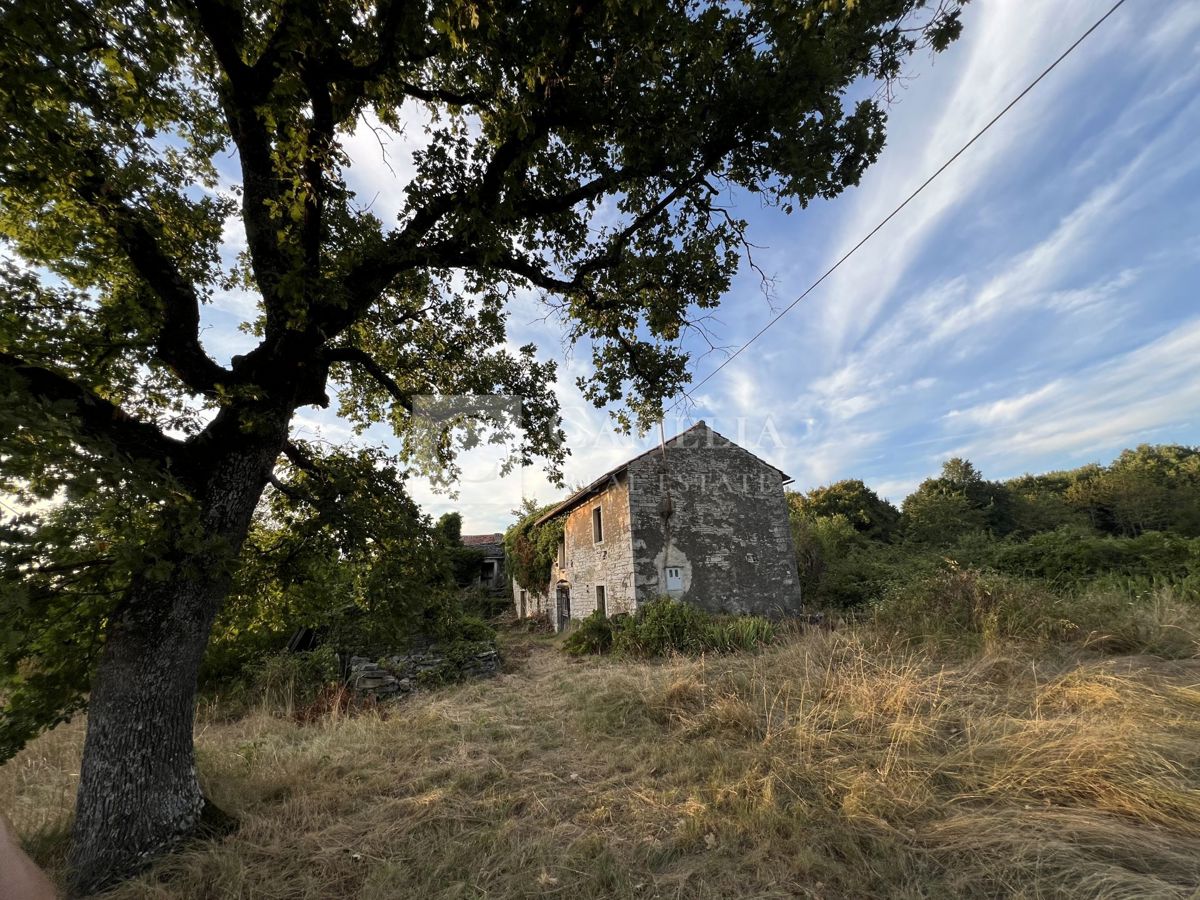 Kuća Na prodaju - ISTARSKA OPRTALJ