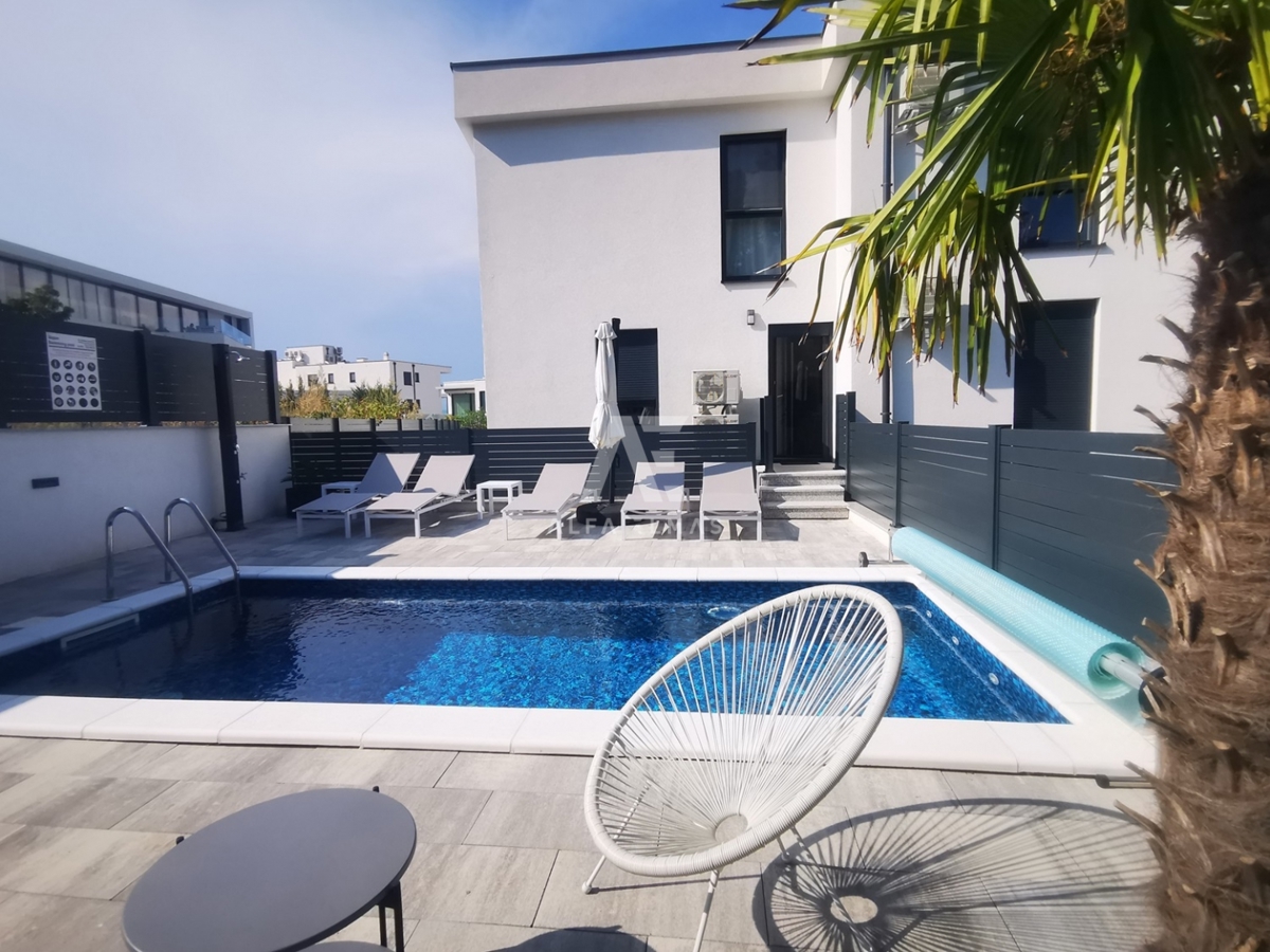 Apartment Zu verkaufen - Primorsko-goranska Krk - foto 3/18