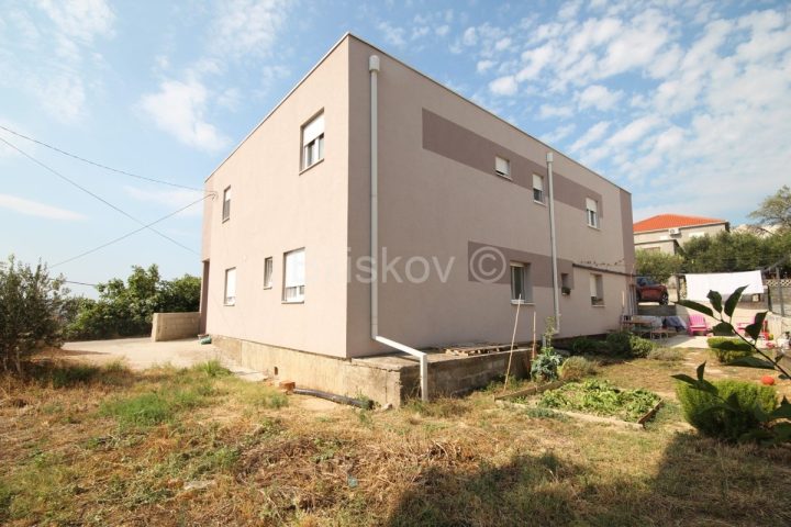 Haus Zu verkaufen - Splitsko-dalmatinska Solin - foto 3/27