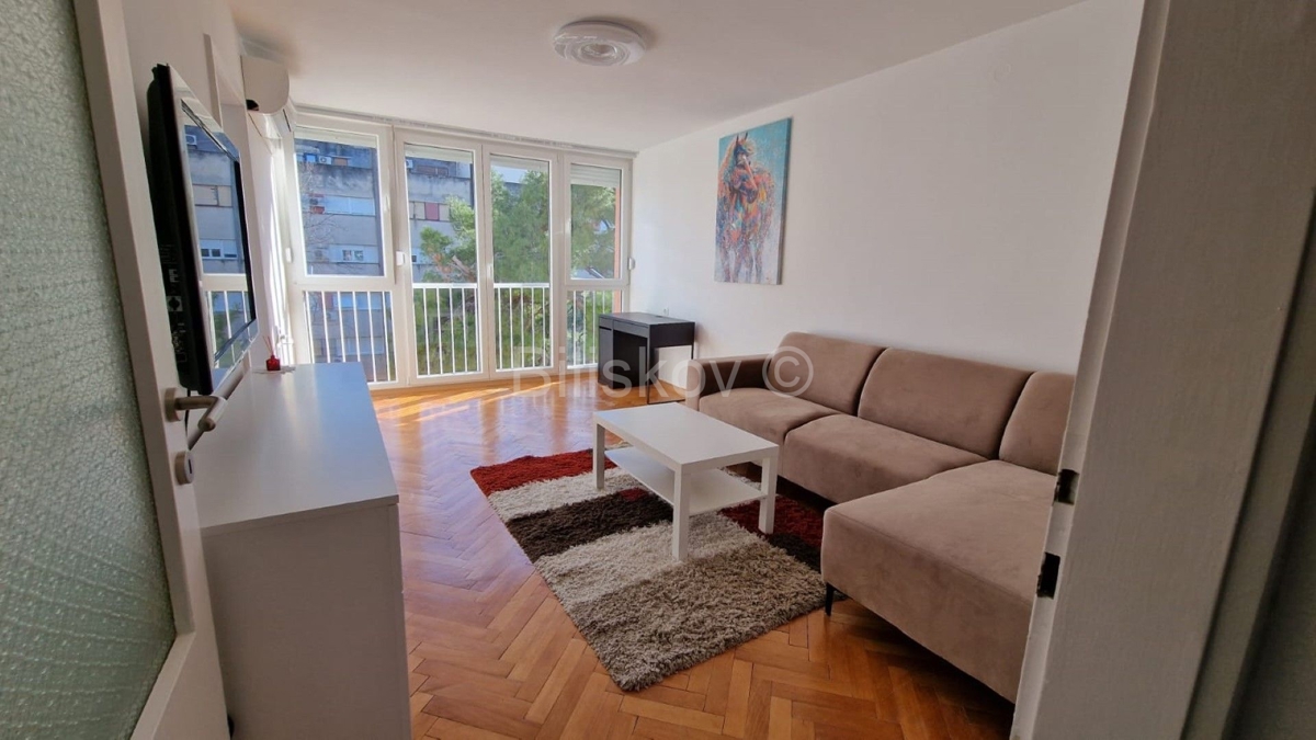 Apartmán K pronájmu - SPLITSKO-DALMATINSKA SPLIT