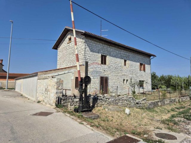 Hiša Naprodaj - Istarska Kanfanar - foto 2/7