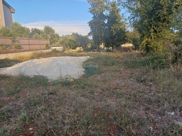 Pozemek na prodej 370 m² – Šegotići