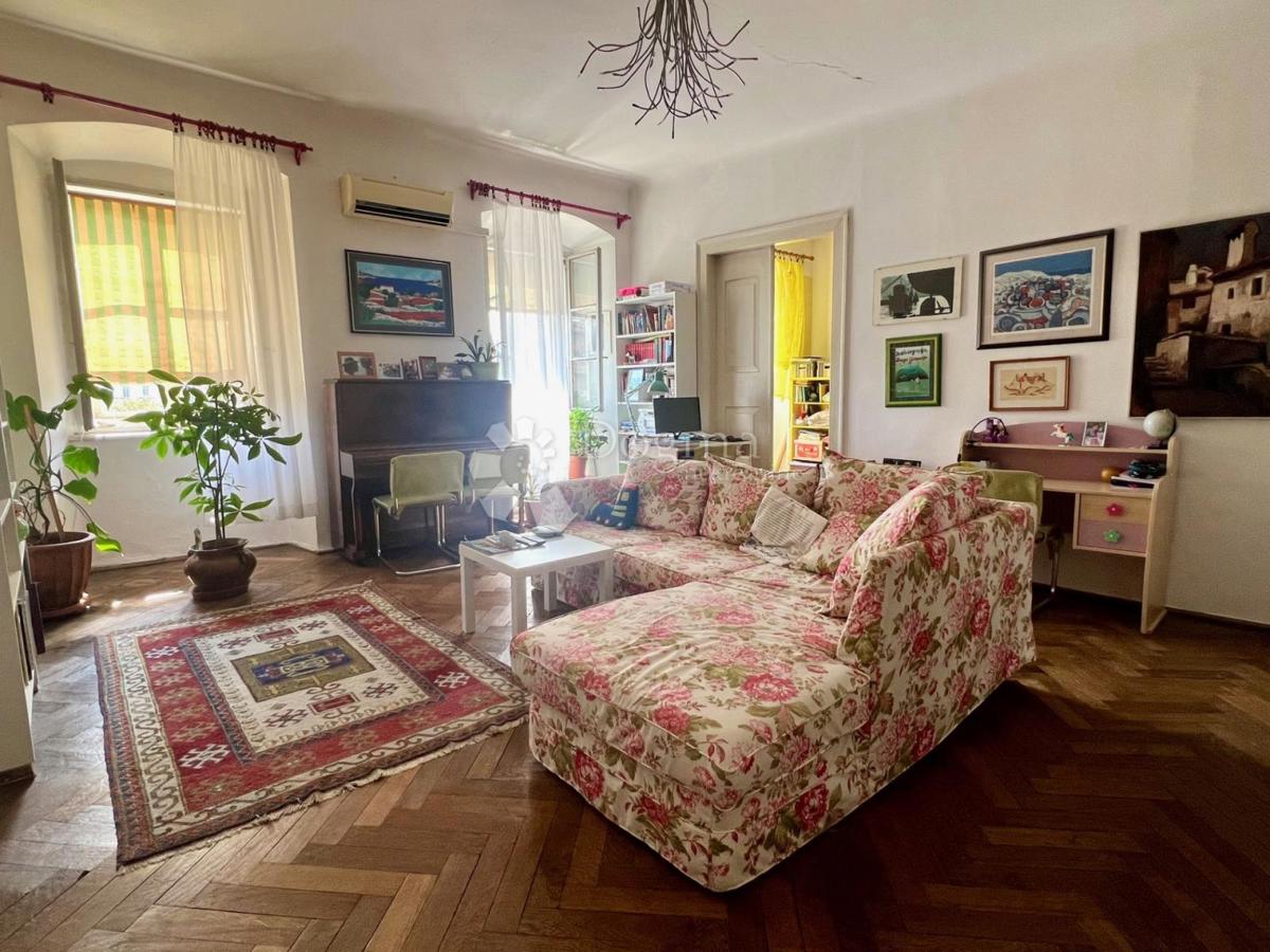 Flat For sale
