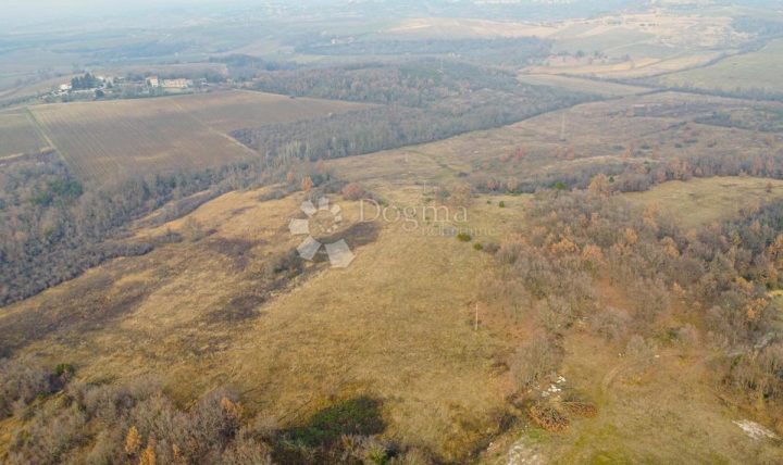 Działka na sprzedaż 714 m² – Brtonigla