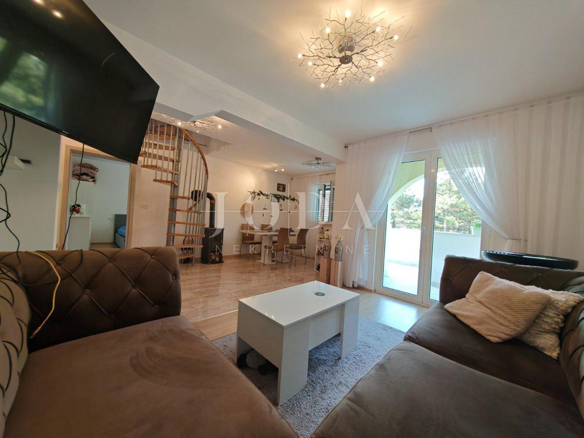 Apartment Zu verkaufen - PRIMORSKO-GORANSKA KRALJEVICA