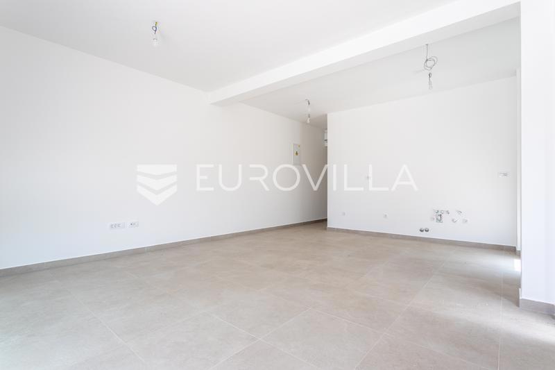 Flat For sale - LIČKO-SENJSKA NOVALJA