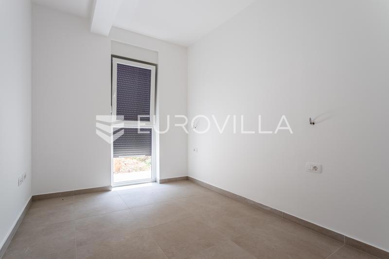 Flat For sale - LIČKO-SENJSKA NOVALJA