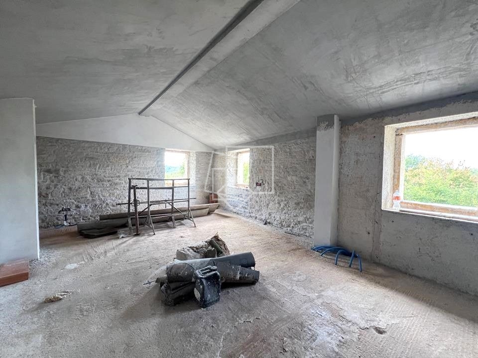 Kuća Na prodaju - ISTARSKA GROŽNJAN