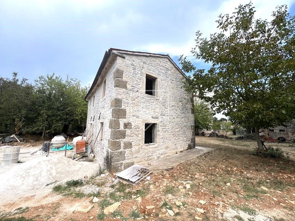 Kuća Na prodaju - ISTARSKA GROŽNJAN