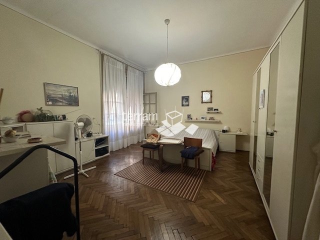 Mieszkanie Na sprzedaż - Istarska Pula - foto 2/7