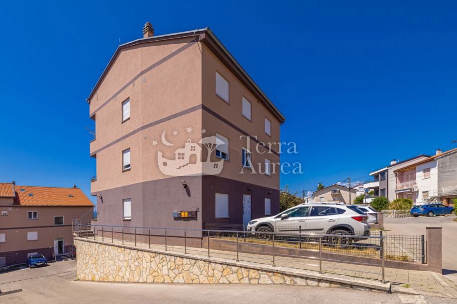 Apartma Na predaj - PRIMORSKO-GORANSKA CRIKVENICA
