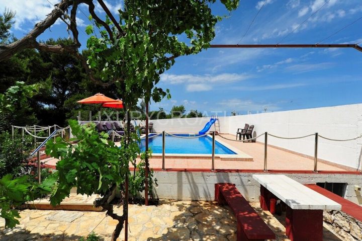 House for sale 400 m² – Primošten