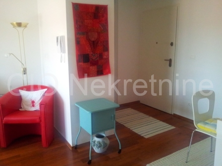 Appartement À louer - SPLITSKO-DALMATINSKA SPLIT