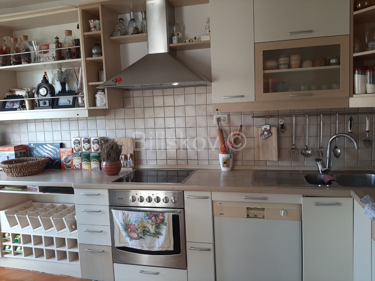 Apartment Zu vermieten - SPLITSKO-DALMATINSKA SPLIT