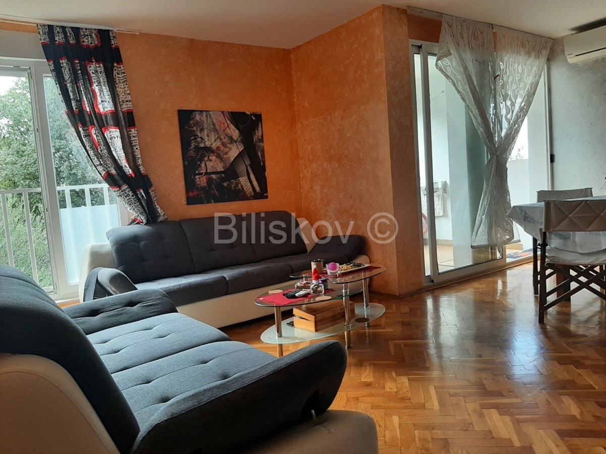 Flat For rent - SPLITSKO-DALMATINSKA SPLIT