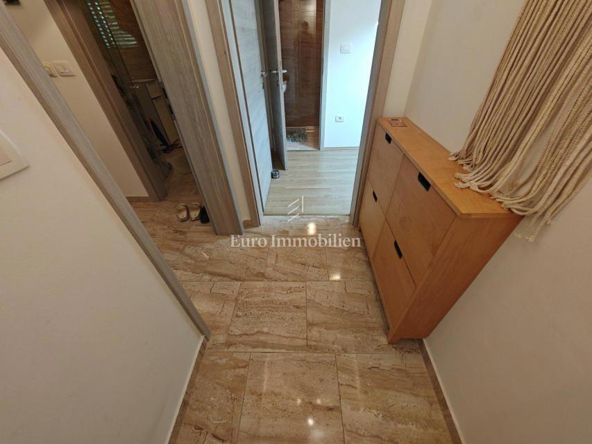 Apartment Zu verkaufen - PRIMORSKO-GORANSKA KRALJEVICA