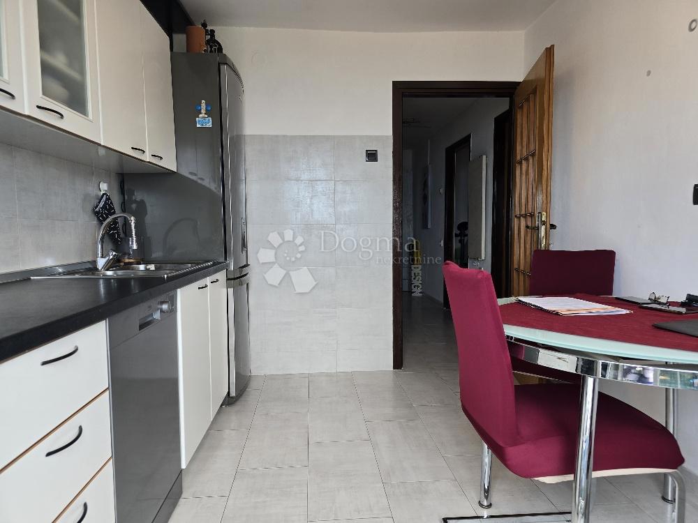 Apartment Zu verkaufen - PRIMORSKO-GORANSKA RIJEKA