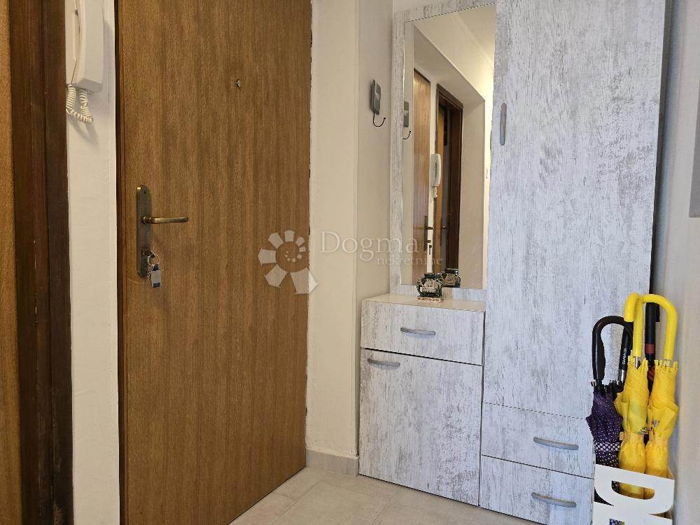 Apartment Zu verkaufen - PRIMORSKO-GORANSKA RIJEKA