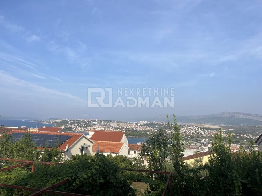 Flat For sale - SPLITSKO-DALMATINSKA PODSTRANA