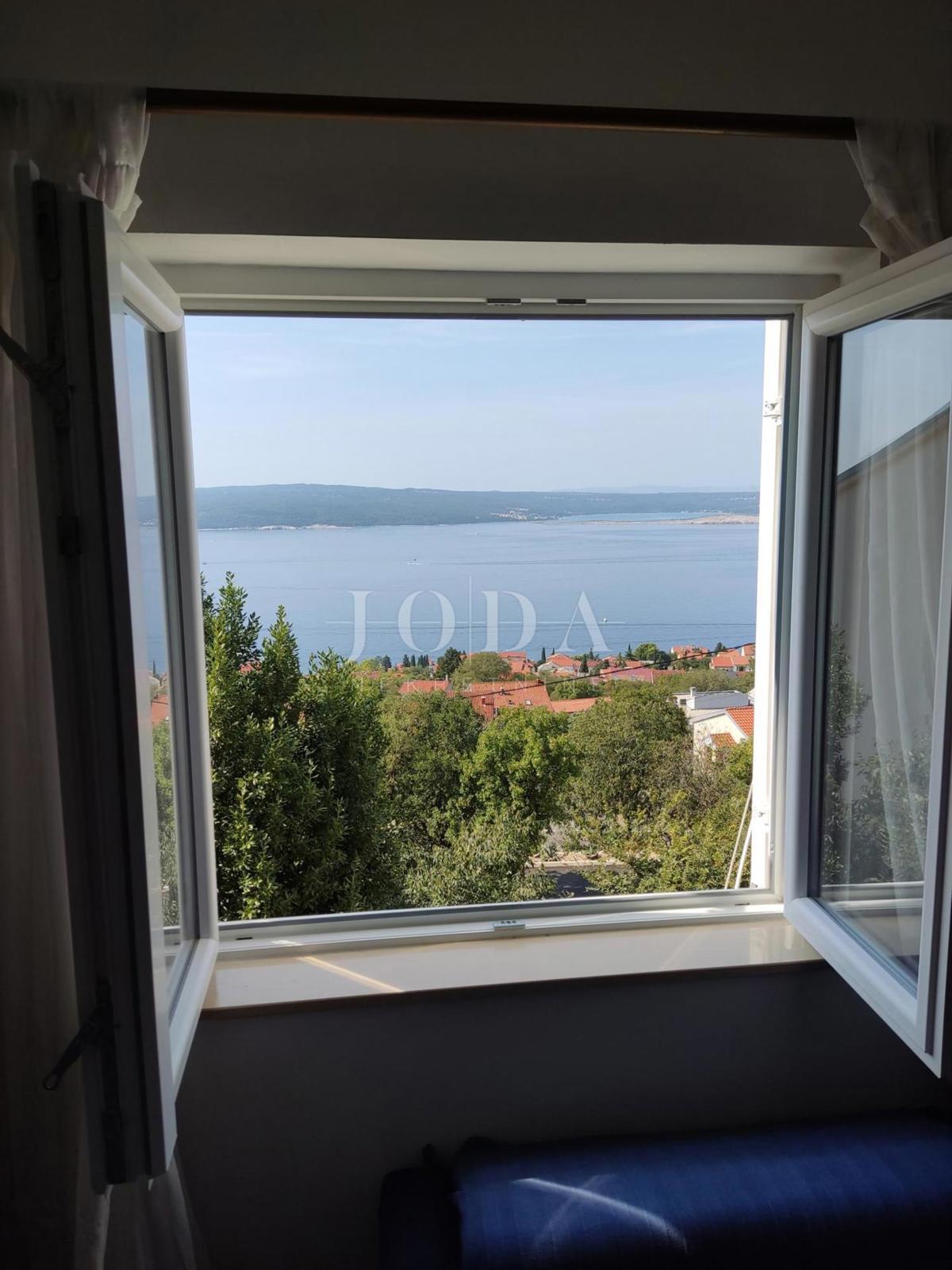 Flat For sale - PRIMORSKO-GORANSKA CRIKVENICA