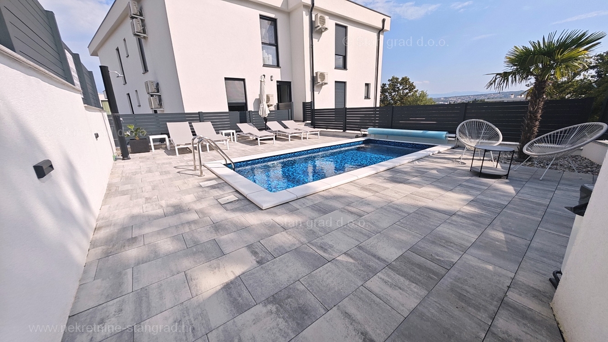 Apartma Naprodaj - PRIMORSKO-GORANSKA Krk