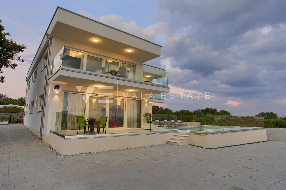 Apartma Naprodaj - PRIMORSKO-GORANSKA Krk