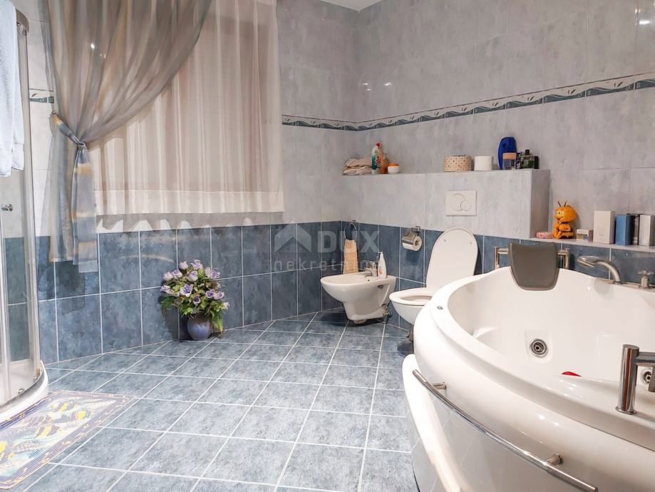 Flat For sale - ISTARSKA PULA