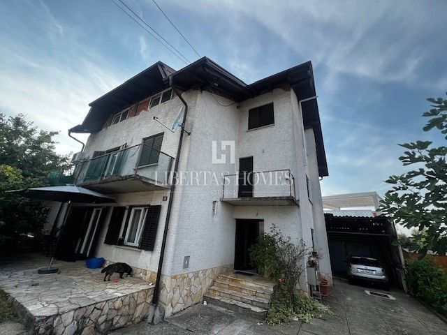 House For sale - ZAGREBAČKA SVETA NEDELJA