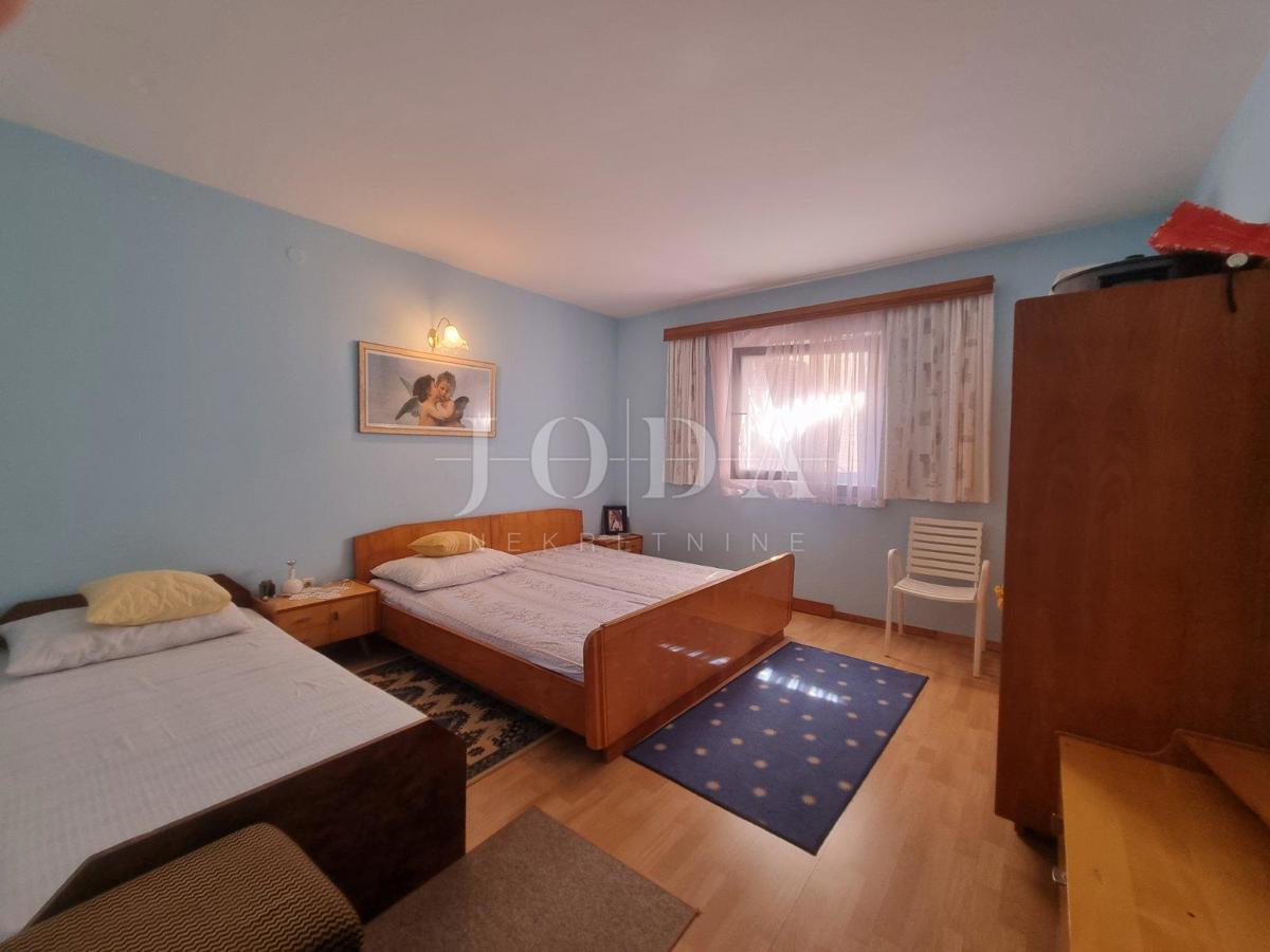 Maison À vendre - LIČKO-SENJSKA SENJ
