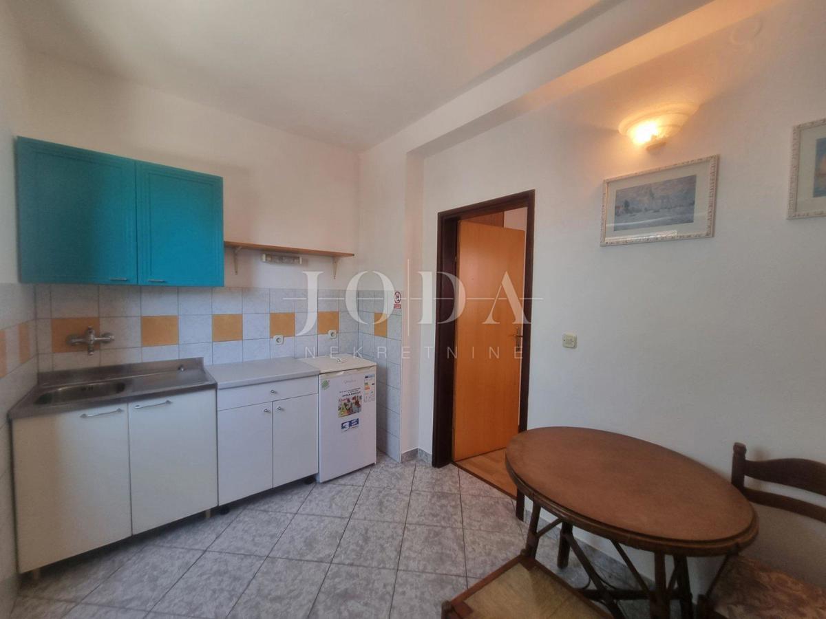 Maison À vendre - LIČKO-SENJSKA SENJ