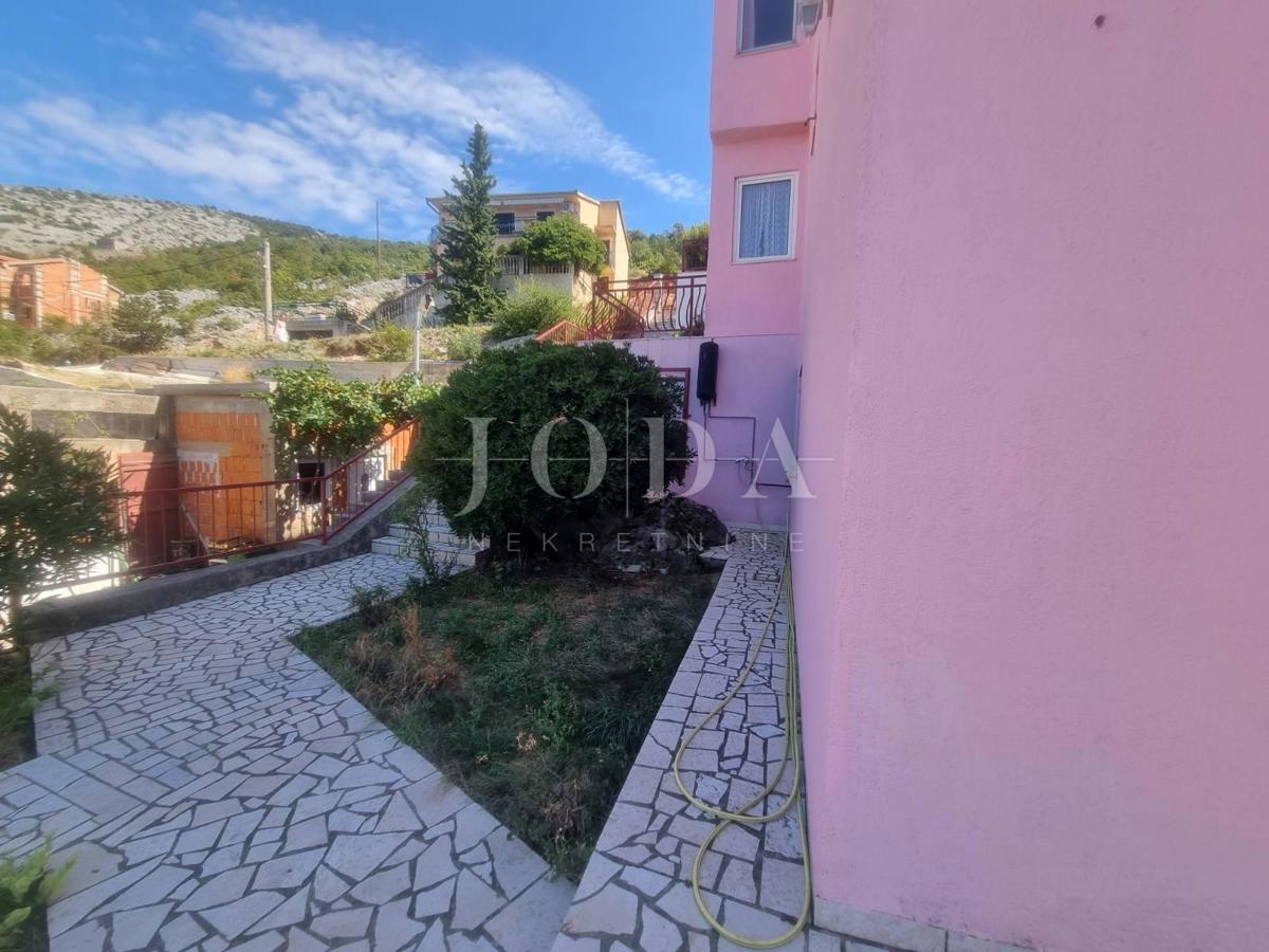 Maison À vendre - LIČKO-SENJSKA SENJ