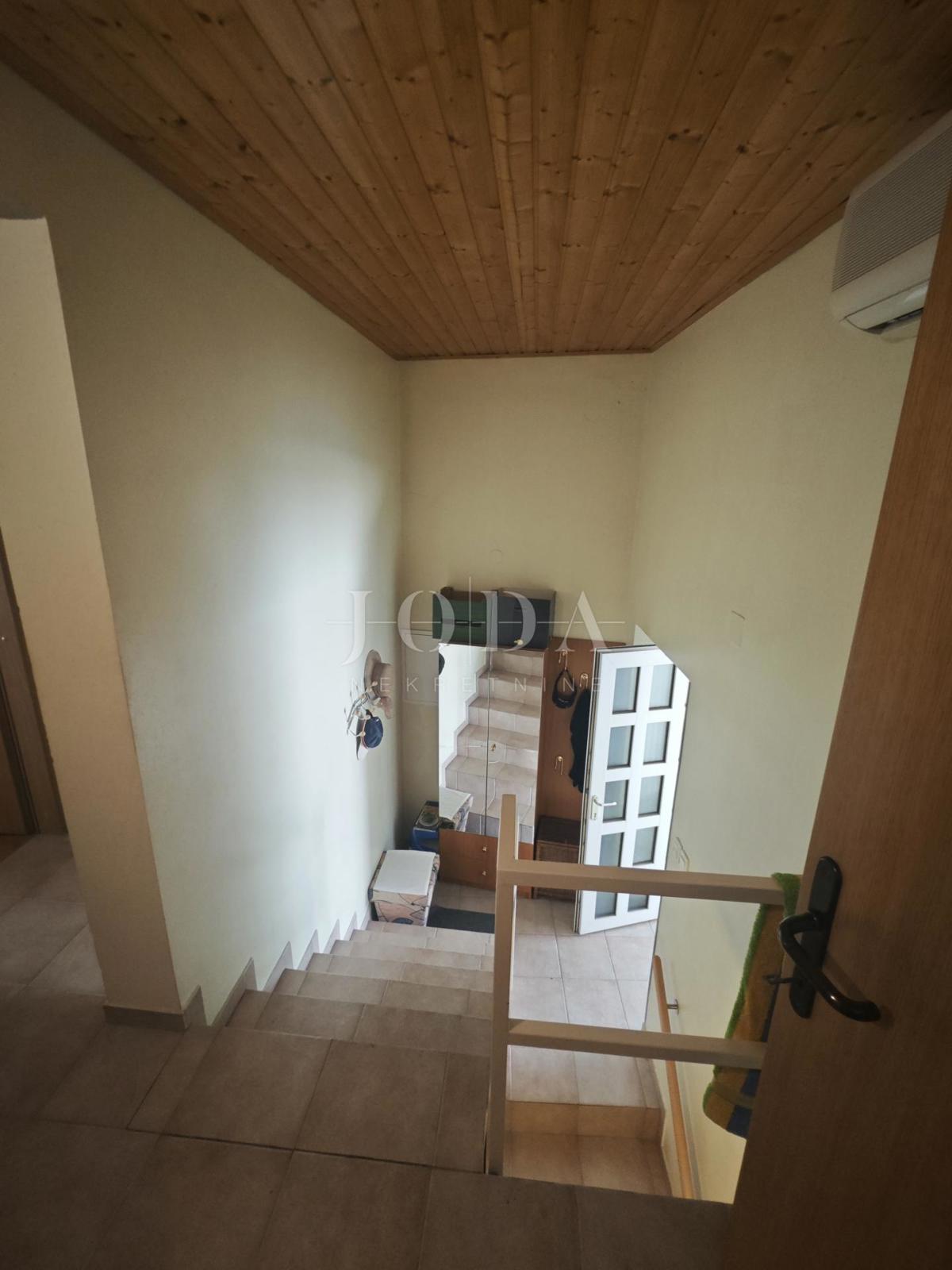 House For sale - PRIMORSKO-GORANSKA NOVI VINODOLSKI